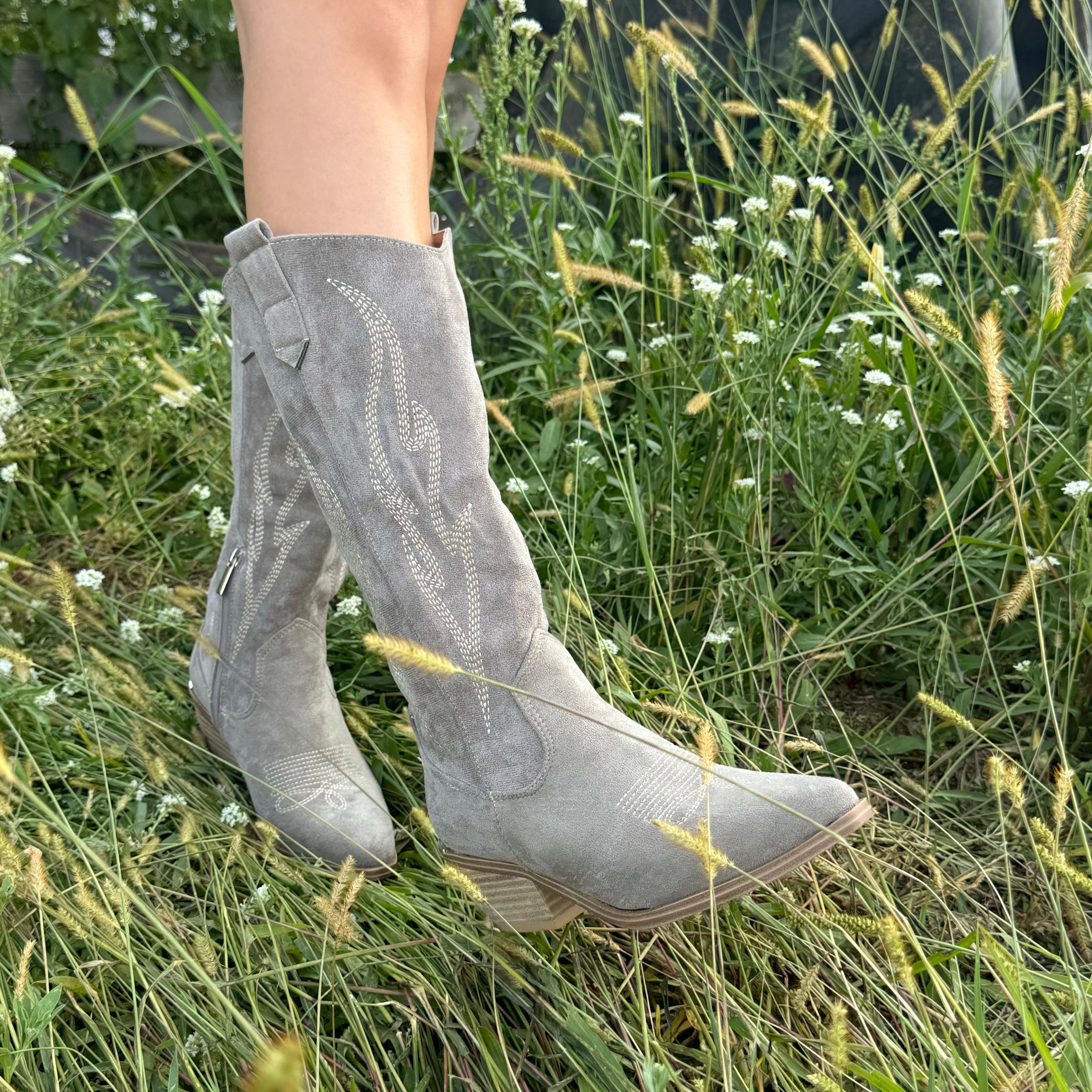 Headliner Boots